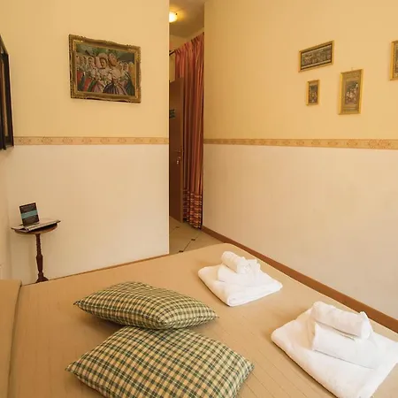 Two-bedroom Vr 0 02 Verona